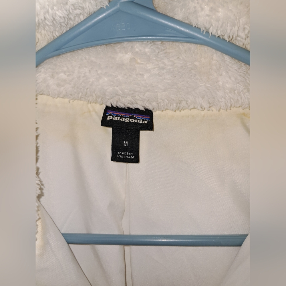 Patagonia brand Women's size medium fleece vest jacket - Picture 6 of 8